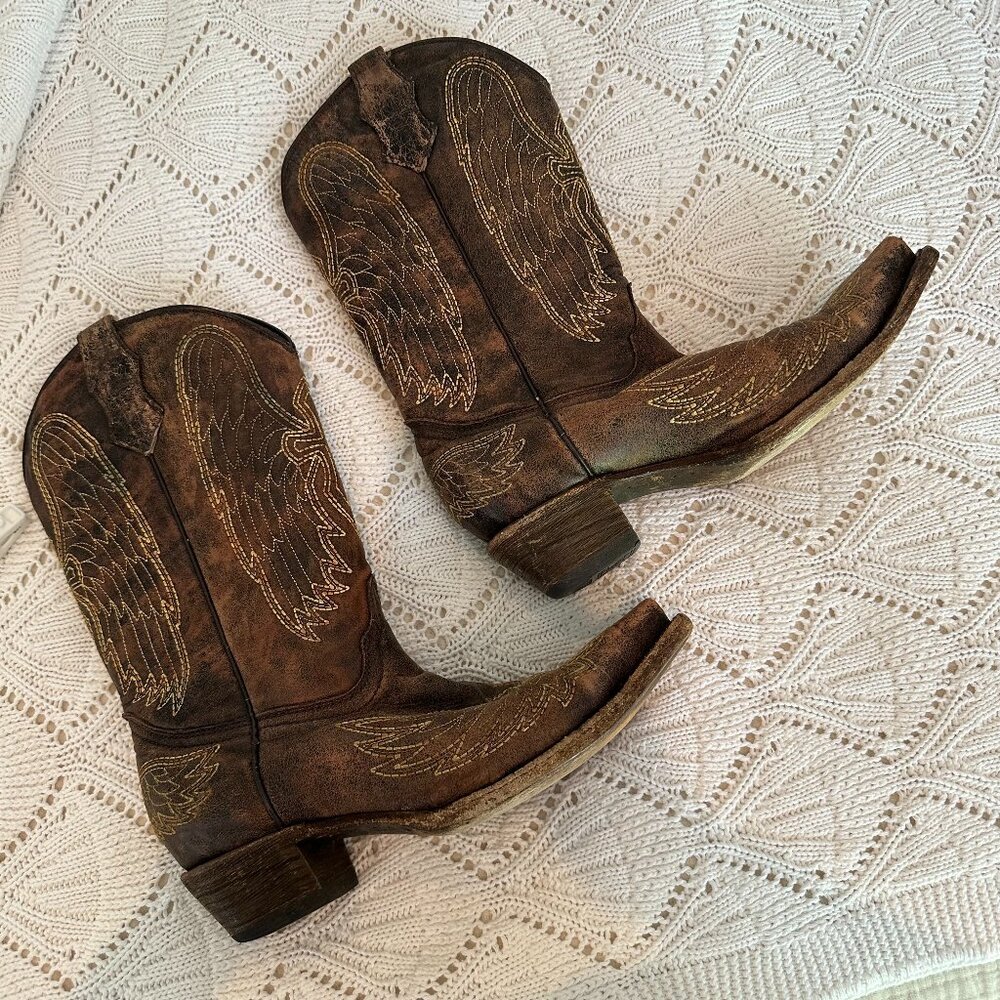 Corral Girl's Size 5 A1028 Wing and Cross Western Boot - Picture 2 of 9